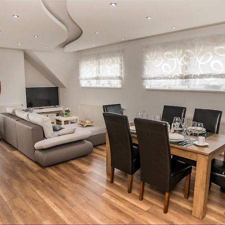 Apartman Hubertus 5* Vagovina Zewnętrze zdjęcie