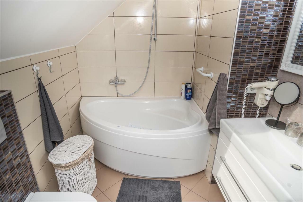 Apartman Hubertus 5* Vagovina Zewnętrze zdjęcie