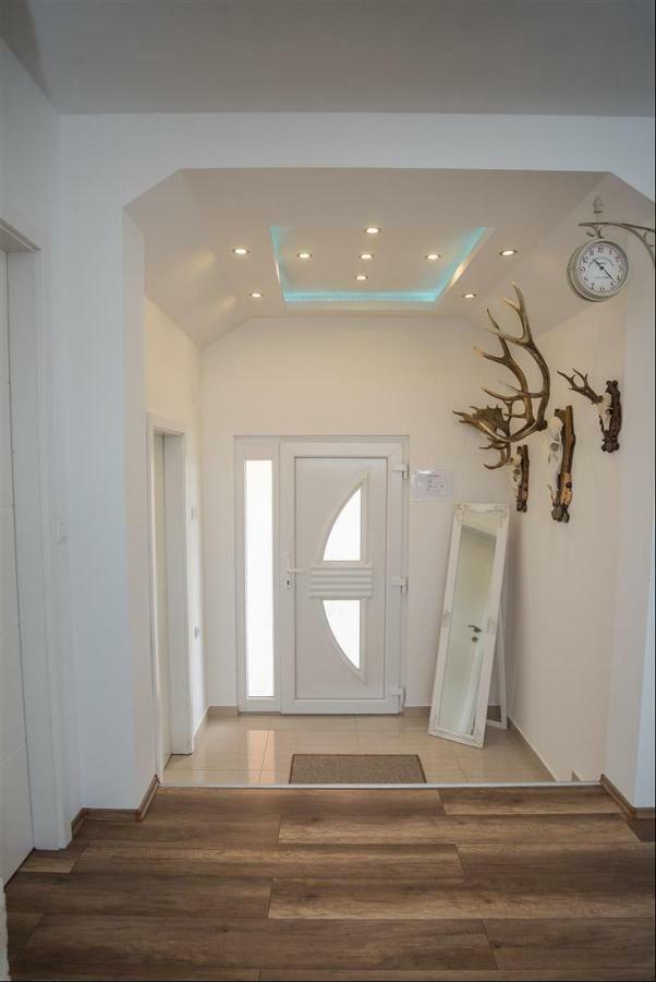 Apartman Hubertus 5* Vagovina Zewnętrze zdjęcie